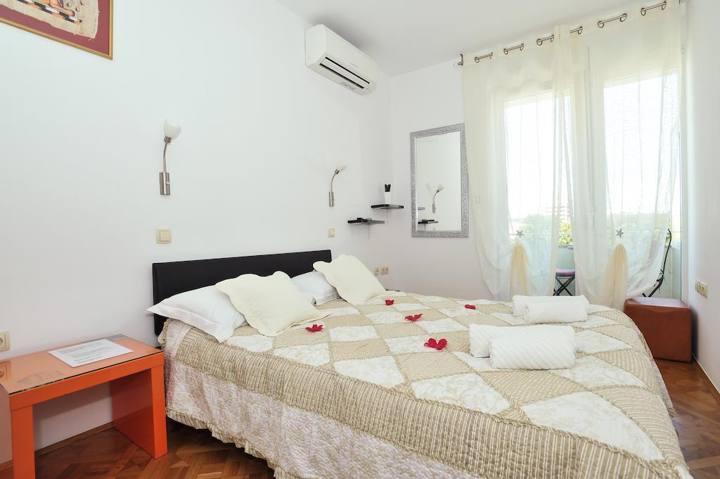 Zadar Old Town Apartments II 객실 사진
