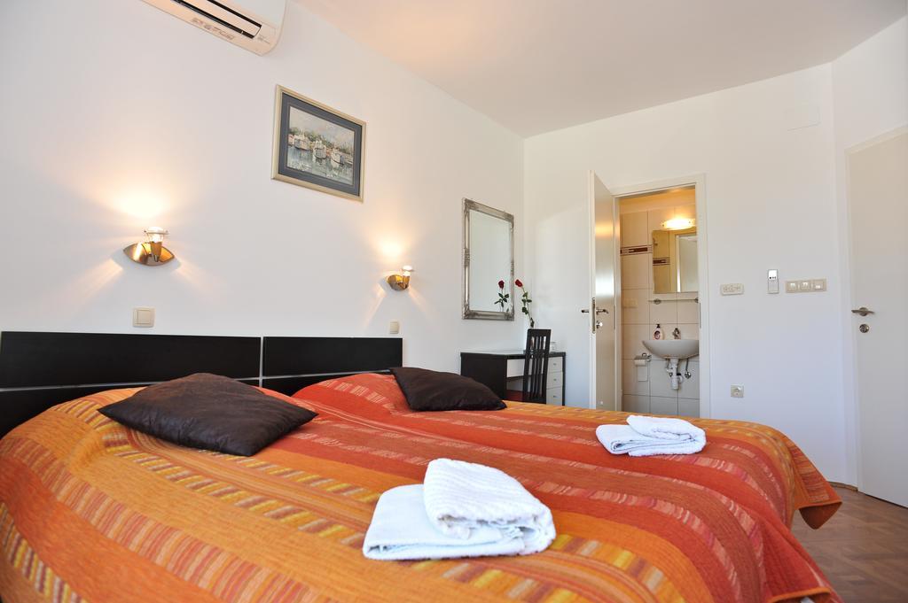 Zadar Old Town Apartments II 객실 사진